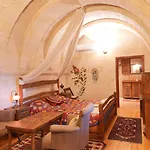 Kismet Cave House