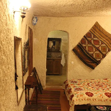 Мини-отель Kismet Cave House