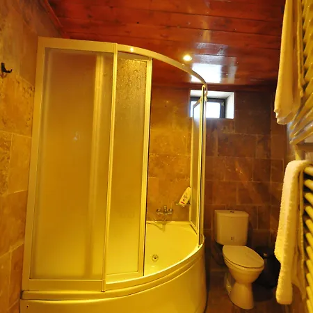 Kismet Cave House Гореме