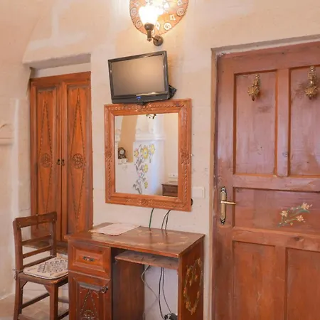 Inn Kismet Cave House 4*