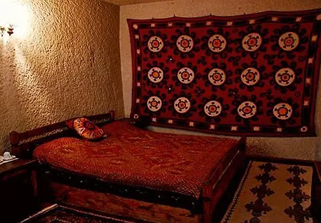 Inn Kismet Cave House