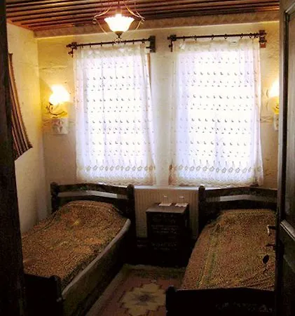 Kismet Cave House Inn 4*