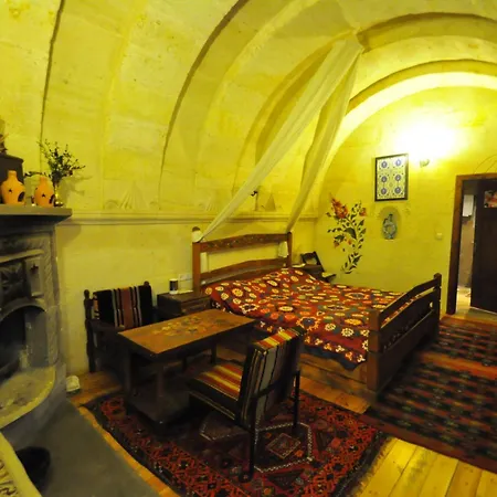 Kismet Cave House Гореме