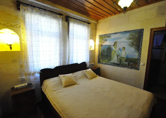 Inn Kismet Cave House