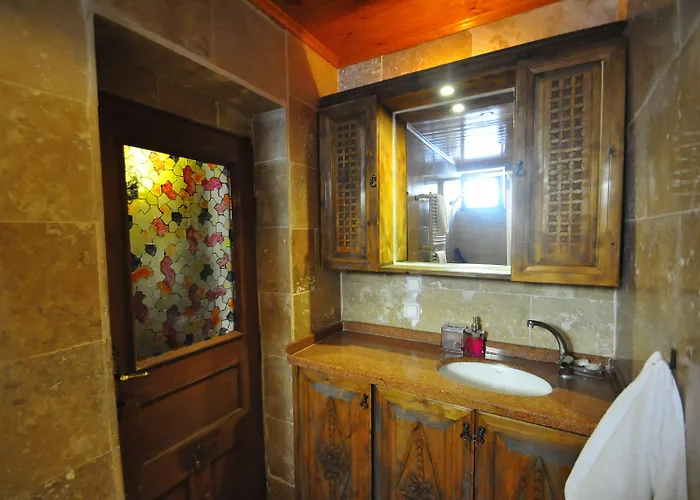 Kismet Cave House Inn