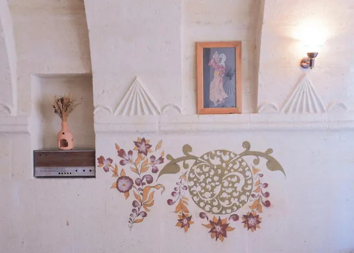 Kismet Cave House Inn